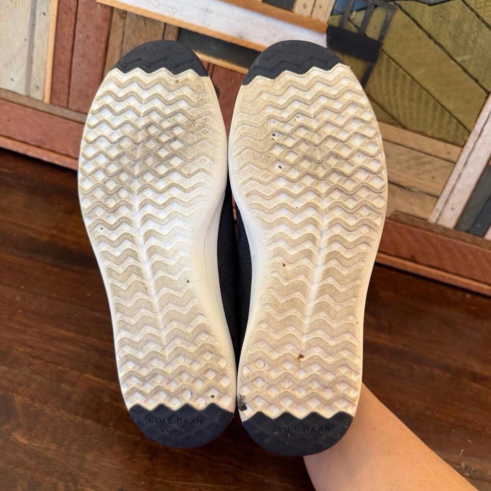 Cole Haan Women's GrandPro Paisley Perforated Sneakers 6 - Picture 5 of 6